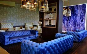 Riva Hotel - Delft  4*